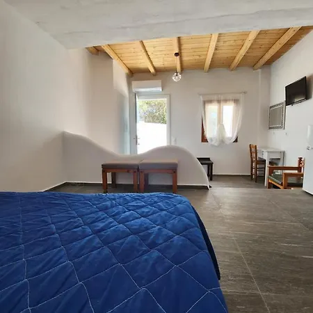 Guest house Mykonian *